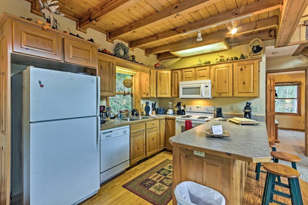 Spacious Maggie Valley Cabin With Hot Tub And Mtn View Dış mekan fotoğraf